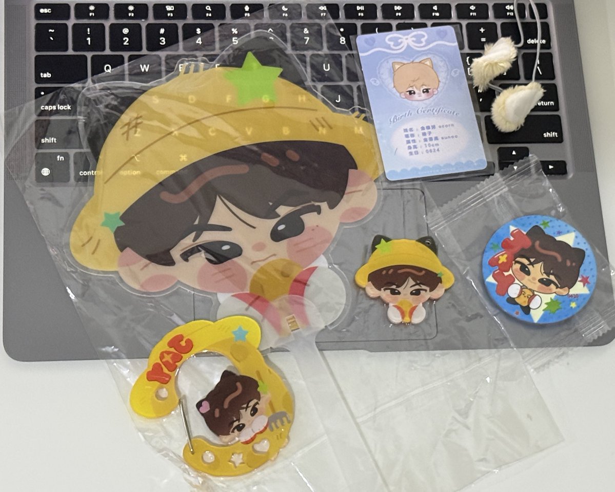 etoiledew's tweet image. wts want to sell

take all enhypen doll 10cm
heemi acorn blonde niitutu chocomi 

✅ splitpay, full co / manual
🗒️ exc adm 11,5% + 1.250 
📍 jakarta, ina

note. sharing gak perlu izin yah~ 

# jay heeseung ni-ki sunoo 10 cm lfb