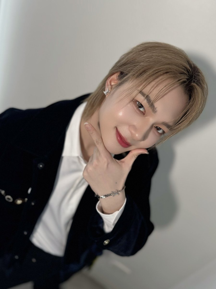 DomundiTV's tweet image. “นุนิว” @CwrNew โปรโมทรายการ “Running Man Thailand” แก่สื่อมวลชน ✨

#RunningManTH #รันนิ่งแมนไทยแลนด์