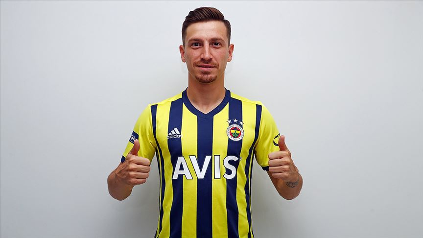 daktilock's tweet photo. Mert Hakan Yandaş ve Metehan Baltacı, koğuşlar arası bir maç düzenlemeyi planlıyor. (Mustafa Kadir Mercan) https://t.co/m63K7OEBQV