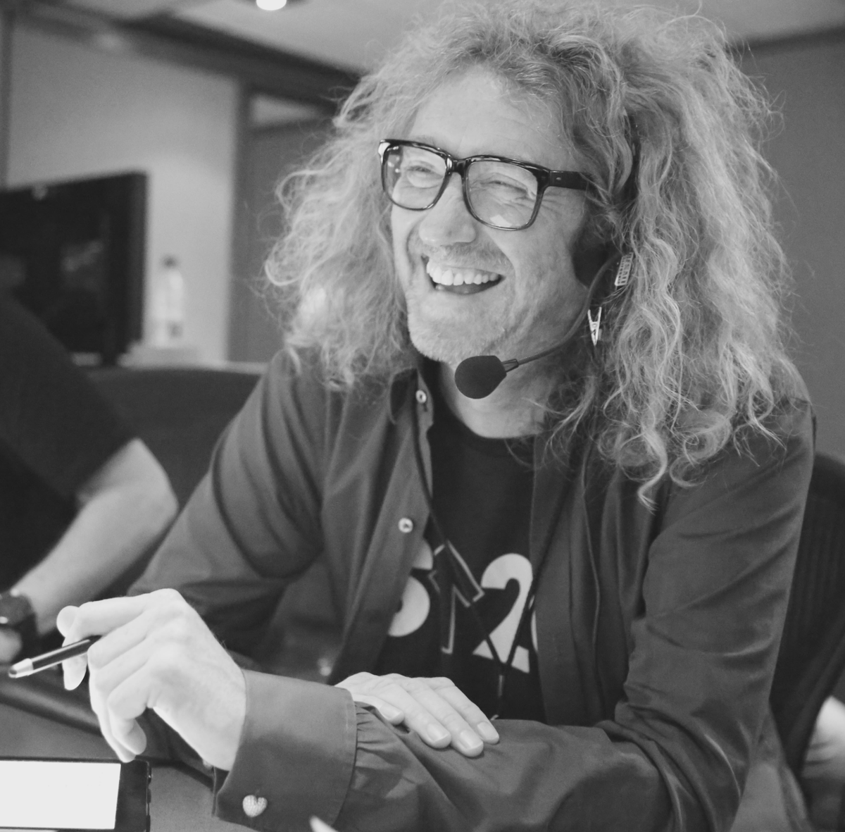 WORLDMUSICAWARD's tweet image. #HamishHamilton, the Biggest show director in the world who does the Super Bowl Halftime Show each year since 2010, will direct #BTS’ Iconic Comeback concert from Gwanghwamun Square, which will make history as the first live event to be broadcast from Korea and livestreamed…