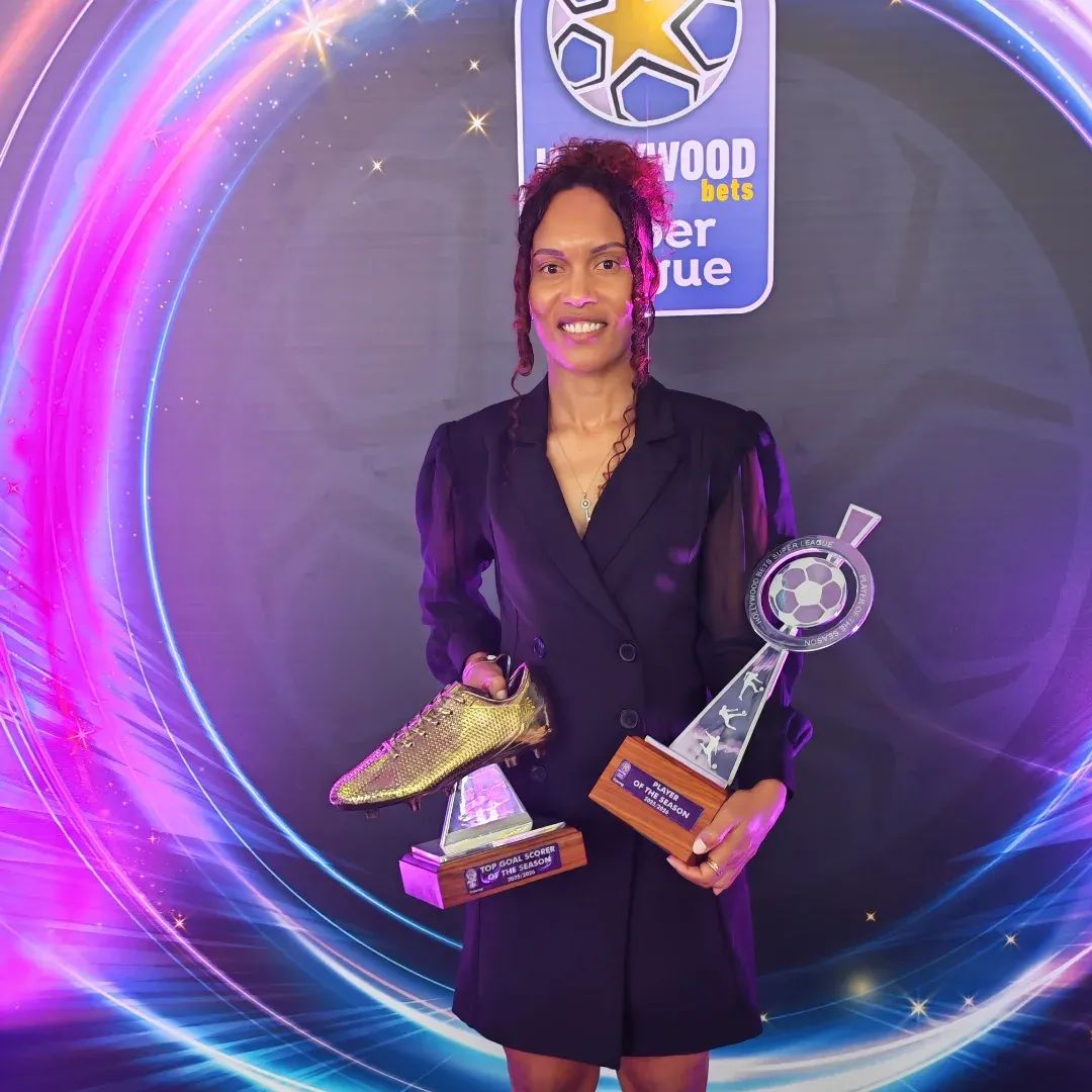 <a href="/TSGALAXYQUEENS/">TS GALAXY QUEENS FC</a> made major acquisitions ahead of the 2025 <a href="/HollywoodbetsSL/">Hollywoodbets Super League</a> season.

"These signings were not about the names." <a href="/DuduSukazi/">Dudu Sukazi</a> on her marquee signings <a href="/fifinhojane/">Refiloe Jane</a> and Player of the season/ top scorer <a href="/LeAnDrA_sMeDa/">Leandra Smeda</a> 

Reaping rewards!!!

✍: shorturl.at/bML5e