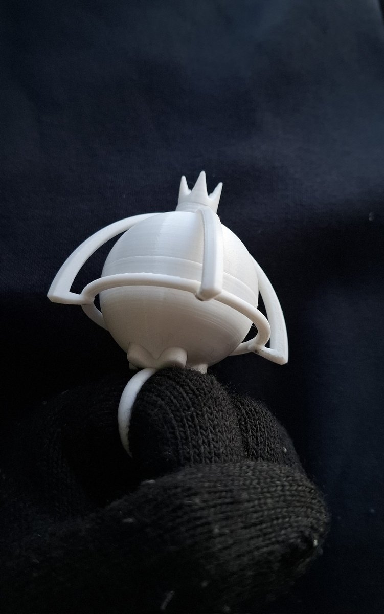 小埃戒指
初版試印，整體效果還不錯
但機構跟減重部分需要調整
#oumuArt