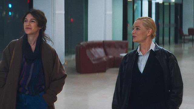 映画『午前4時にパリの夜は明ける』

シングルマザーが孤独な少女と出会い家族の絆を深めていく話

とにかく言えることは3つ

フランスの街並みGOOD

どんな人と繋がるかによって人生変わる

レイトショーで観て散歩しながら余韻に浸りたい
#午前4時にパリの夜は明ける 
#シャルロット・ゲンズブール