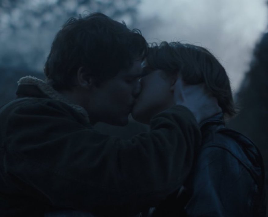 giselleb1234's tweet image. Bree and Wrigley finally kissed! The moment we’ve all been waiting for 🥹🥹 #TellMeLies