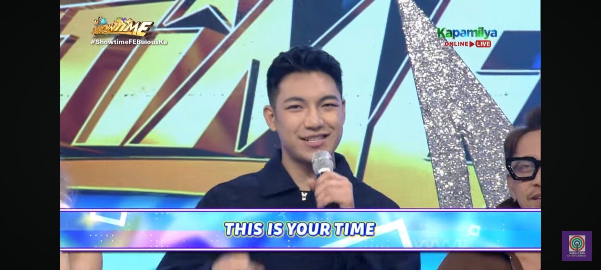 Ang gwapo mo talaga D 

<a href="/Espanto2001/">Darren</a>
#DARREN <a href="/itsShowtimeNa/">It's Showtime</a> #ShowtimeFEBulousKa