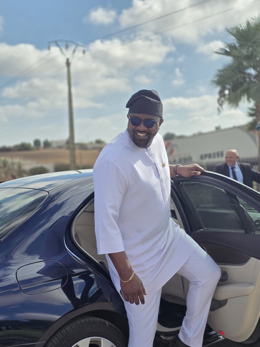 Another year round the sun.....happy birthday to me. I pray for long life and wisdom to do impact more lives. #idey4u