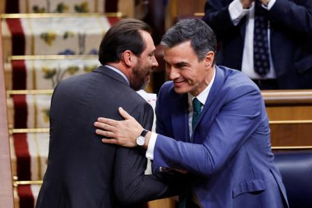 Maralm1's tweet image. Solo 10 minutos de retraso!!!!
Solo!!!
Gracias Oscar Puente, alabado seas, bendiciones!!!
@Renfe 
@Inforenfe 
@Adif_es 
@oscar_puente_