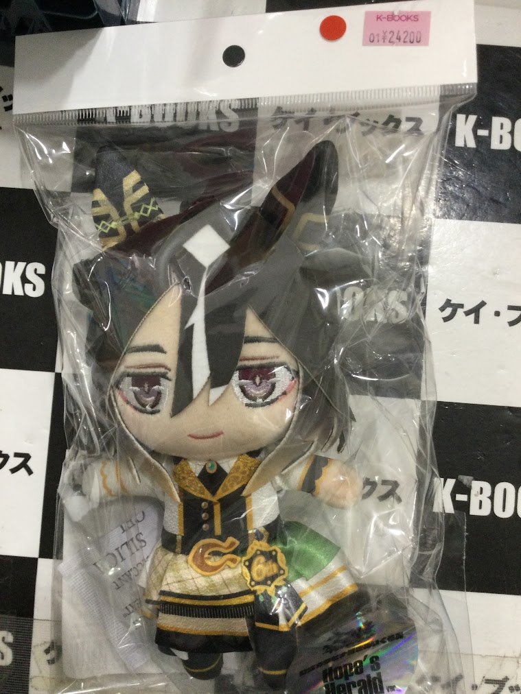 入荷情報】 #ウマ娘 #ステイゴールド ライブ限定カラビナ付き