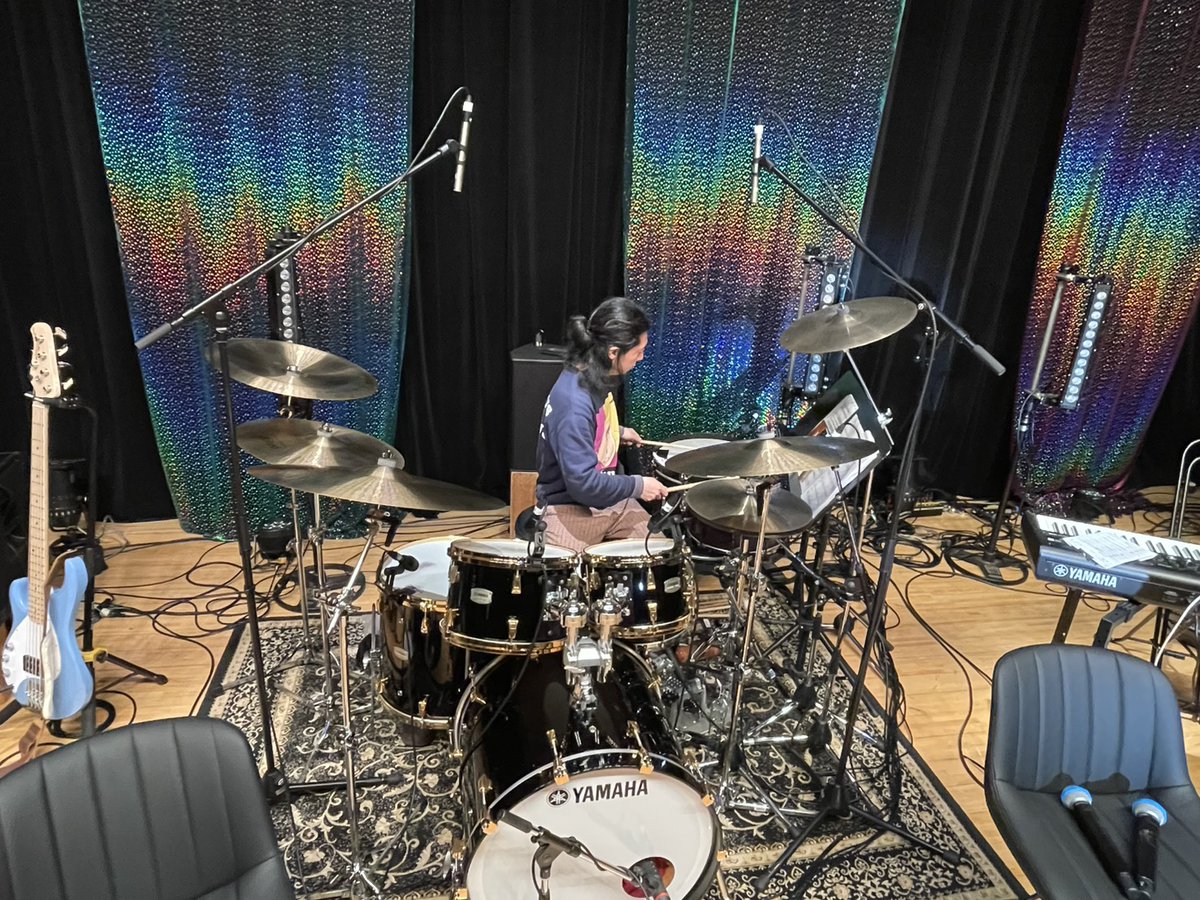 お久しぶりに加治先輩から召喚されて、
ユ・スンヒョン&amp;ソン・ハングク
ミュージカルコンサート
に参加していました🔥
西平さん、村田さんとは2年ぶり、
松岡さんとは何年ぶり？くらいの久々にご一緒でしたが、さすがの安定感でした☠️
たぶん皆さん情報処スペックが高すぎるんでしょうね(笑)