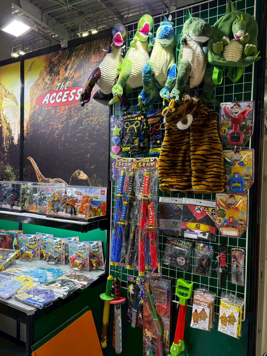 \いよいよ明日から #ギフトショー です！/
カプセル筐体をセンターに多数設置しました！
新商品も展示しています🤩
東京ビッグサイトへ ぜひお越しください🐠
東7ホール T36-36ブース
＃水族館 #海 #恐竜 #カプセルトイ