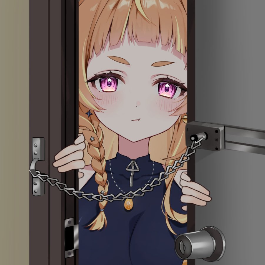 なぁんで開けてくれないのｫ❓😠😢❓💦