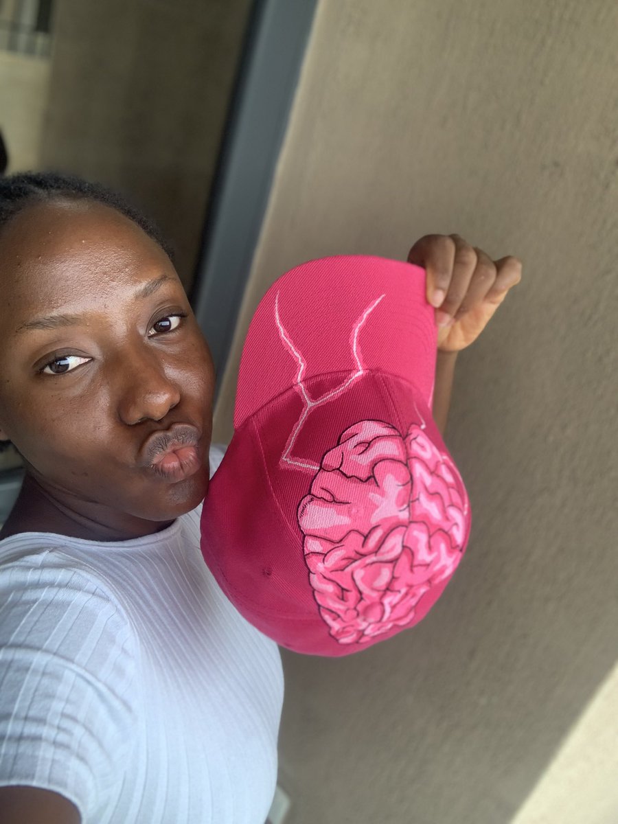 Hi, I’m Ayomide Elizabeth Adebayo. 

I paint on wears and more🖌️✨