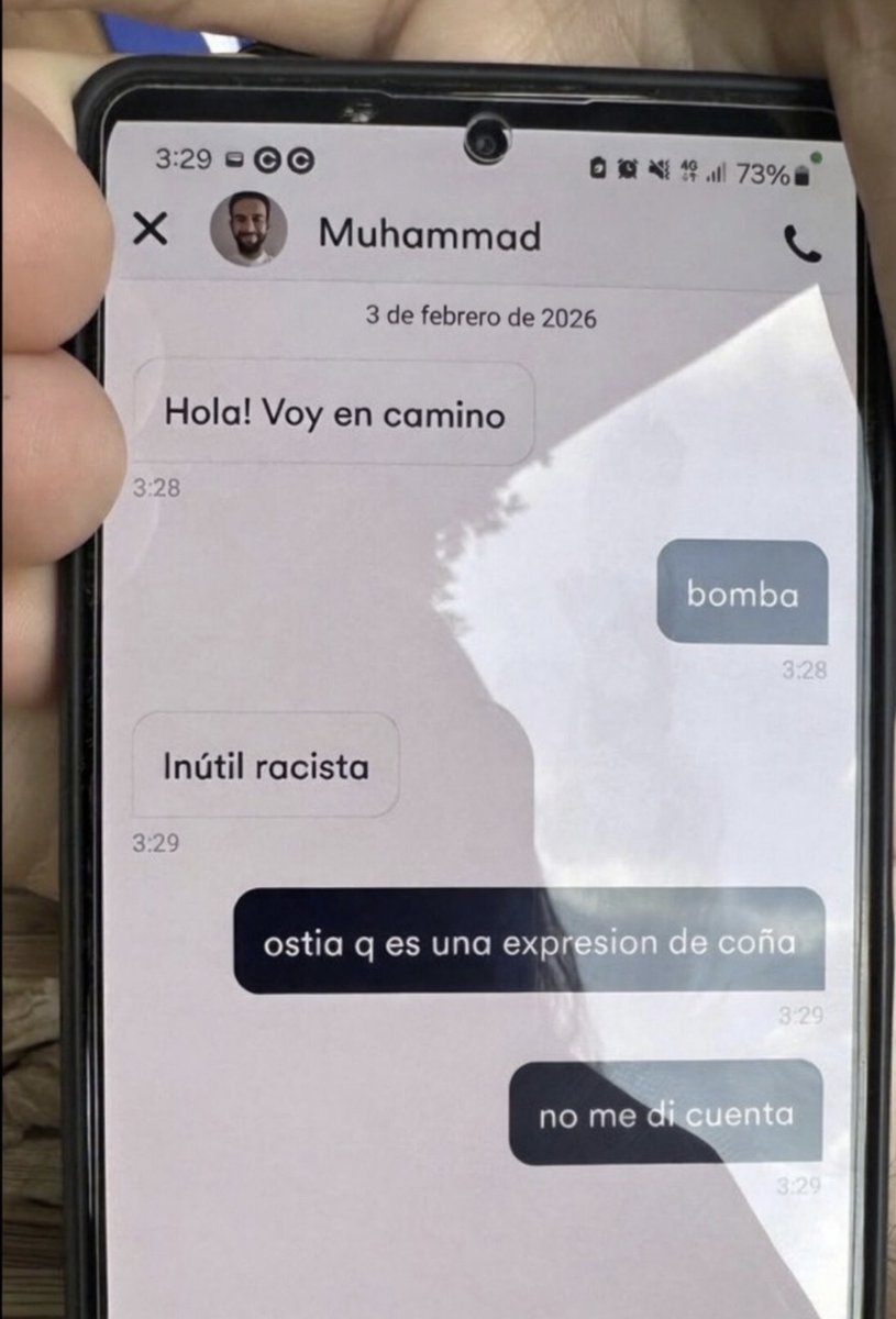 esta madrugada estaba vendiendo un par de cosas y me pasó esto

no doy credito

lloro