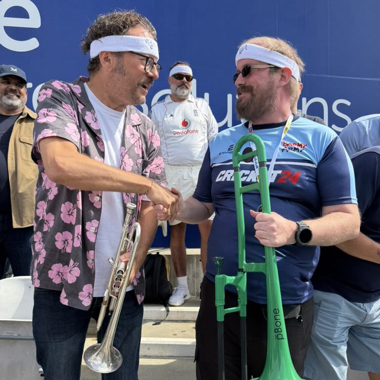 England's Barmy Army 🏴󠁧󠁢󠁥󠁮󠁧󠁿🎺 tweet media