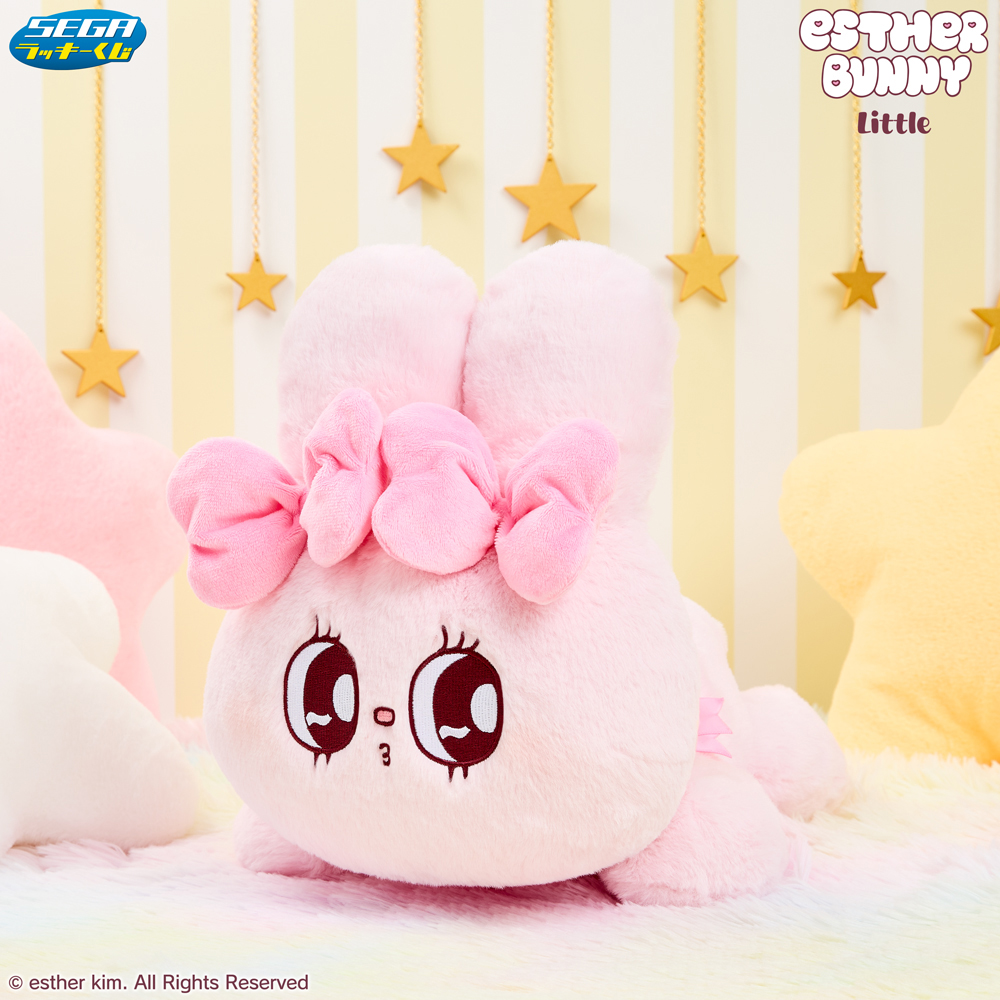 Estherbunny_JP's tweet image. ︵︵︵︵︵︵
🎀続報発表🎀
︶︶︶︶︶︶
セガ ラッキーくじ　エスターバニーリトル🌟
2026年3月6日(金)より
ローソン・ミニストップ・各種ホビーショップ等にて
順次発売予定🐰💟

本日、待望の賞品画像を公開しました🎀✨

▼取扱店舗・くじの詳細はこちらからCHECK💗
segaplaza.jp/lp/estherbunny……