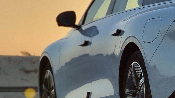 rnack's tweet image. סין אוסרת על ידיות דלת חבויות בכלי רכב החל מ-2027 automag.co.il/china-ev-door-…