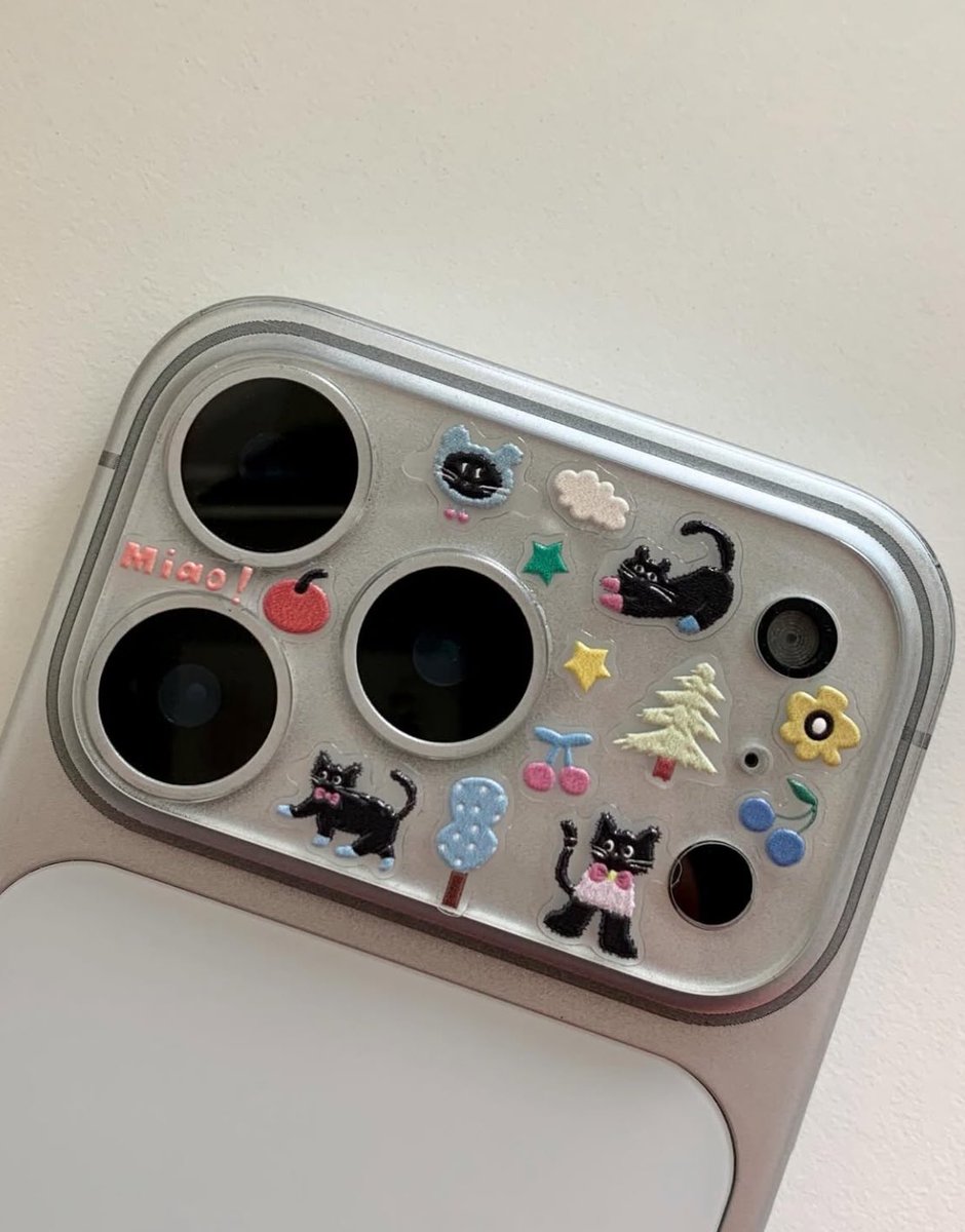 300moods's tweet image. meow land 🐈‍⬛🫧🎀