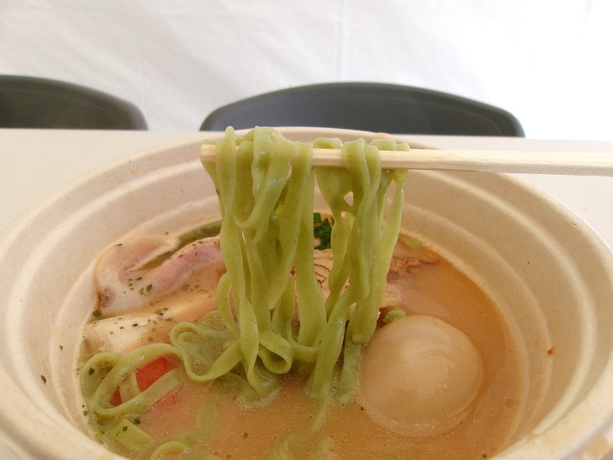 runfel's tweet photo. 名古屋ラーメンまつり
中京テレビ「あさドレ♪」とのコラボ
トマトとパセリが乗っていてパスタ寄りでした
＃名古屋ラーメンまつり2026
＃あさドレ♪ https://t.co/yMGOcMy3Po