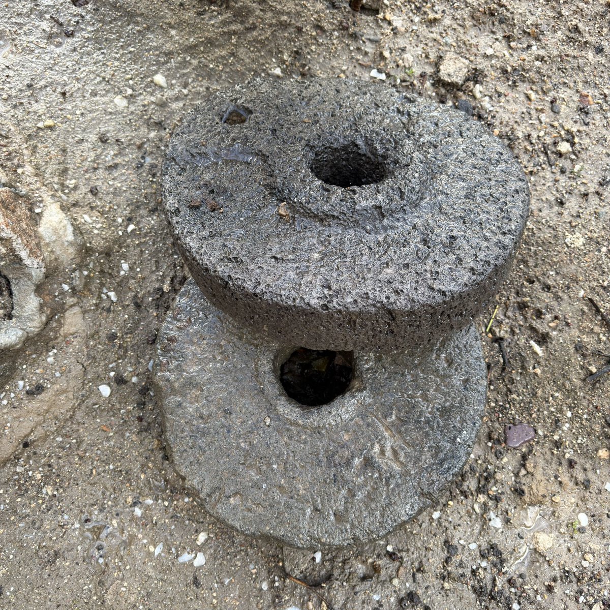 Bu tekerin ne olduğunu bilenler yoruma 👇🏻