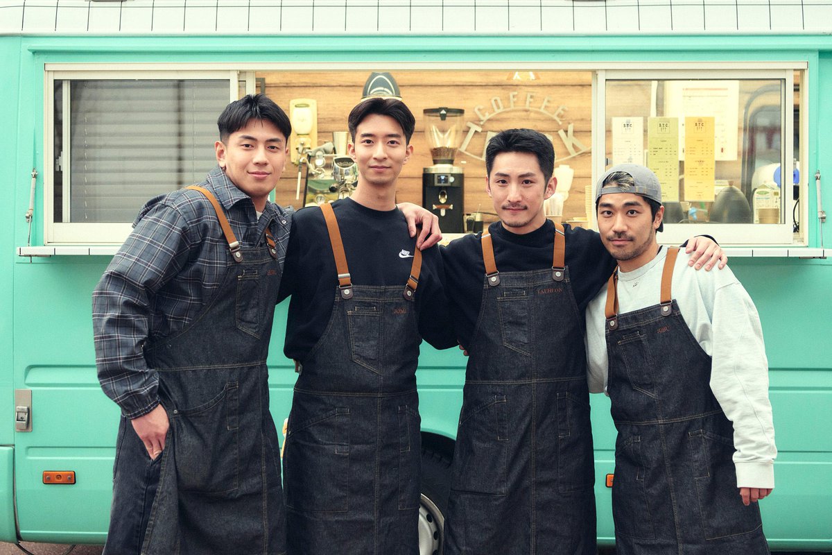 GAgaYA19's tweet photo. The two adorable couples of TheBoyfriend Season 2 I love them.🥹💖👬🏻👬🏻 https://t.co/1gtVy05Cza