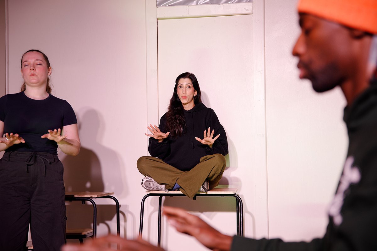 saltminetrust's tweet image. We asked students how they'd describe Ignite and this is what they said 💬

✨ Inspiring
💛 Emotional
🎭 Entertaining
🌱 Aspirational
📘 Informative
🤝 Supportive

#TeamIgnite are now in week two of their three-week tour, already reaching over 1,000 young lives.