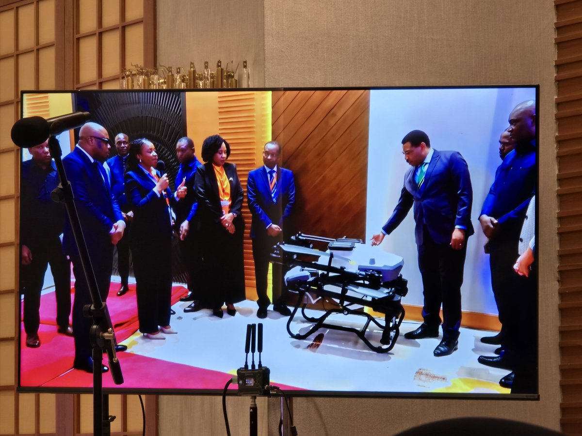 Ken Lohento tweet media