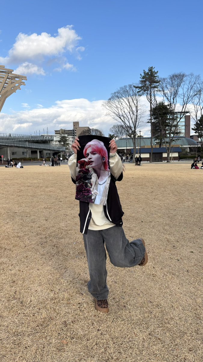 아유 tweet media