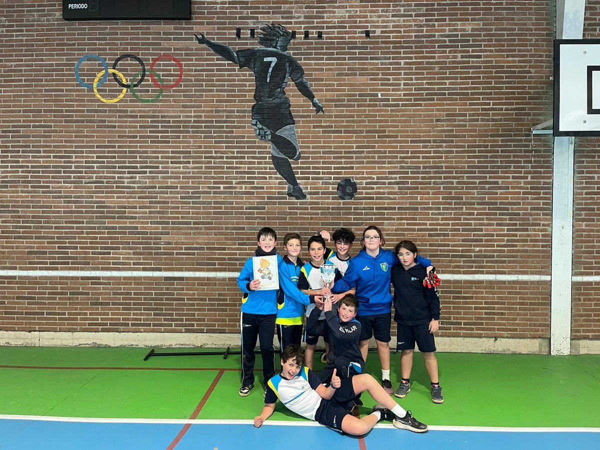 Recordamos la Tarde Deportiva Chaminade de 5.º y 6.º: 78 partidos entre voleibol, baloncesto y fútbol para aprender y convivir 🏀⚽🏐 

elpilarvalladolid.es/noticias/prima…