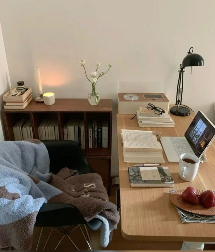 scarlettwants's tweet image. she lives for the soft things