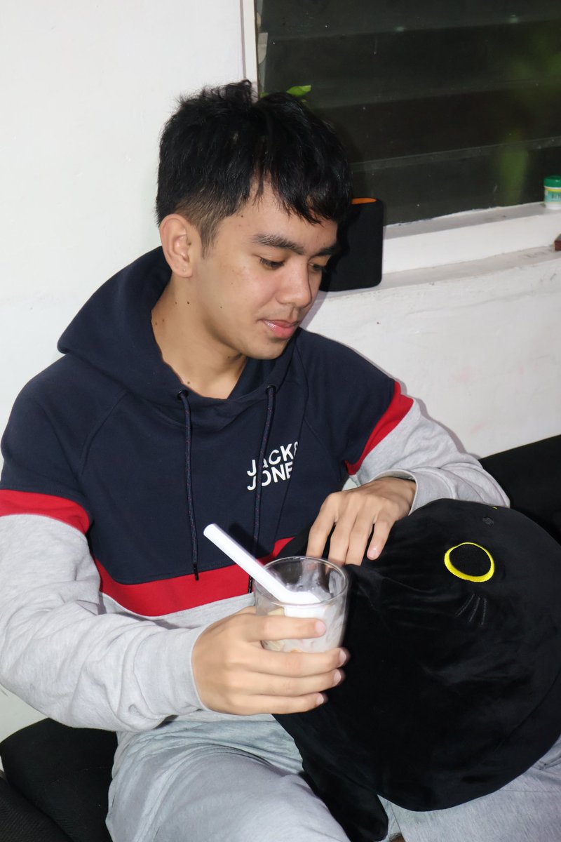 ᴀʟʟᴀɴ tweet media