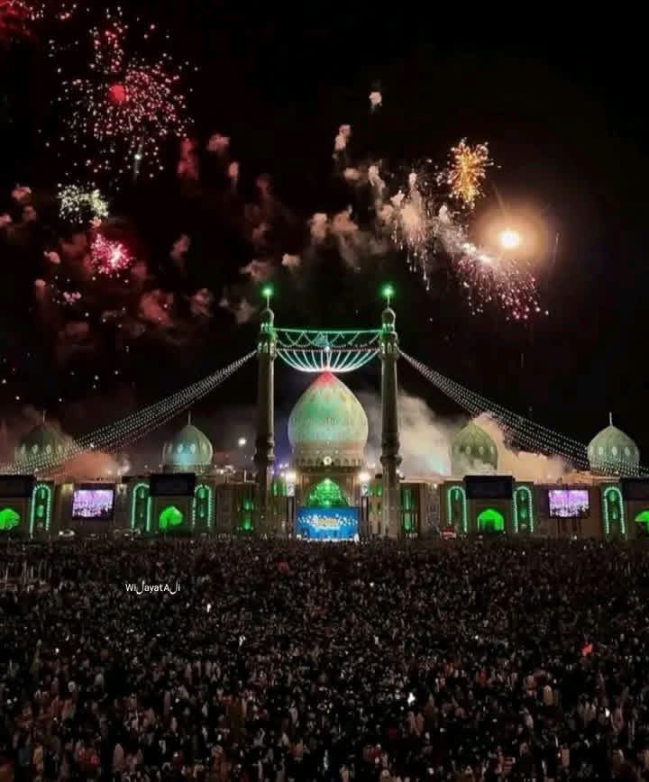 ایک وارث ہمیشہ ہوتا ہے✨🥀
تخت خالی رہا نہیں کرتا👑

#ThePromisedSaviour