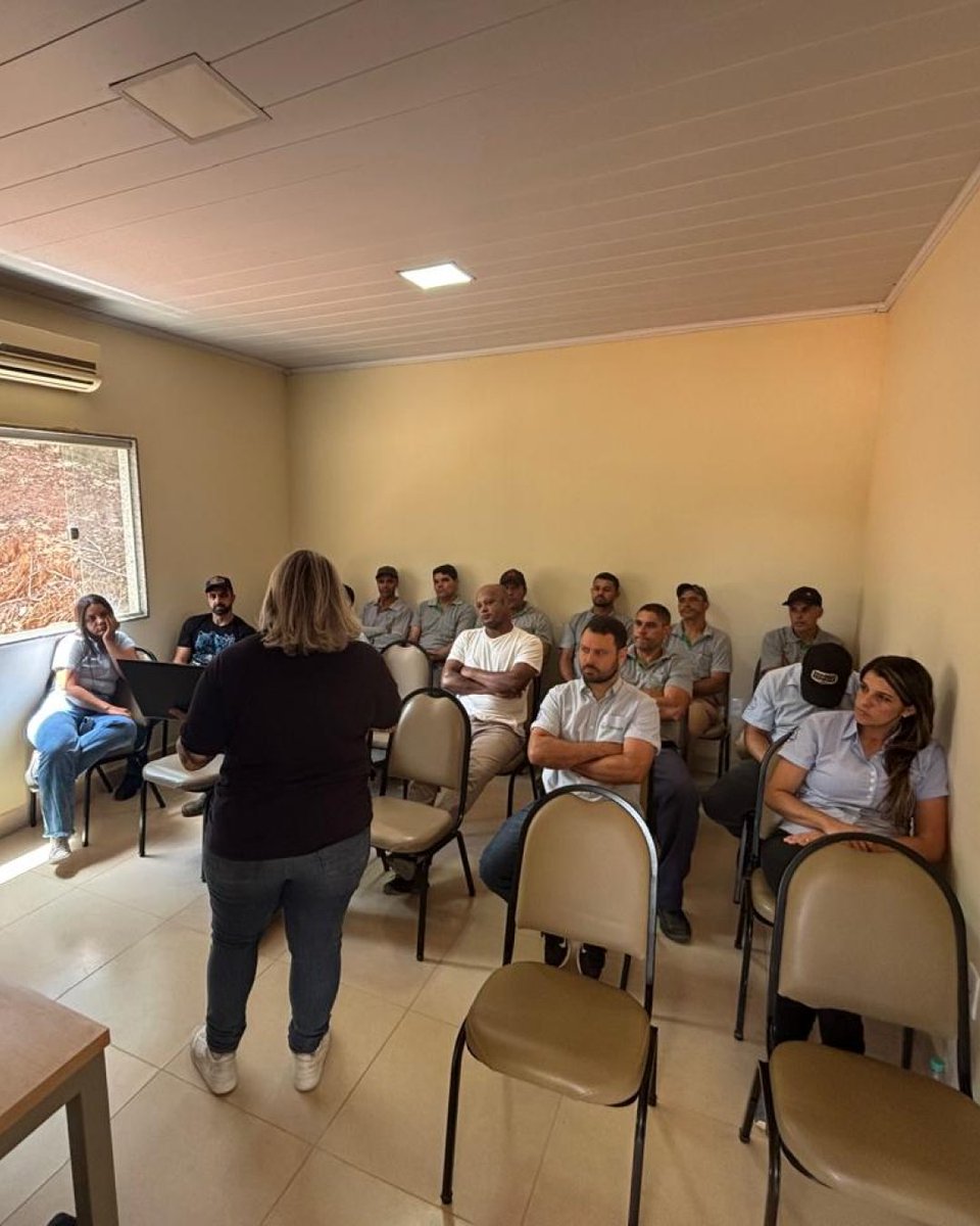 coocafebr's tweet photo. 👊 Processos bem alinhados fazem a operação e a cooperativa avançar.

O Workshop de Processos e Melhorias Operacionais, realizado no Armazém Coocafé Barra Grande (Irupi/ES), foi um momento de troca, aprendizado e construção coletiva. 

🤝 Seguimos juntos, somando conhecimento! https://t.co/8G2F9qSXnp