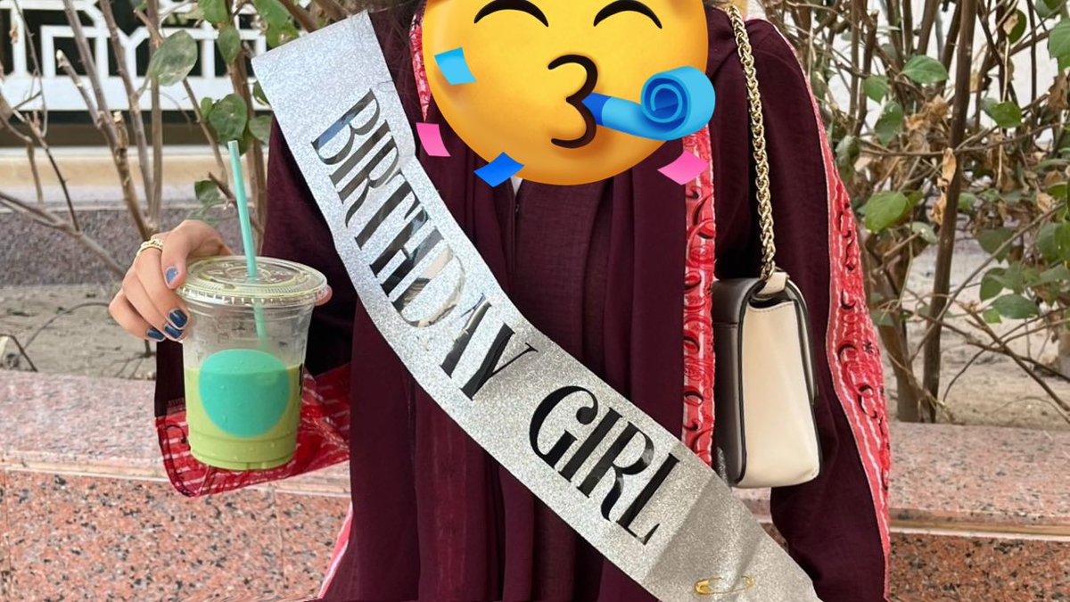 jjuurr12's tweet photo. احب صحباتي قد العالم 🥰💖💓💘💝

and yeah i chose to celebrate my 20th at اليوم الهندسي 🙏🏻 https://t.co/irRcNCxUwV