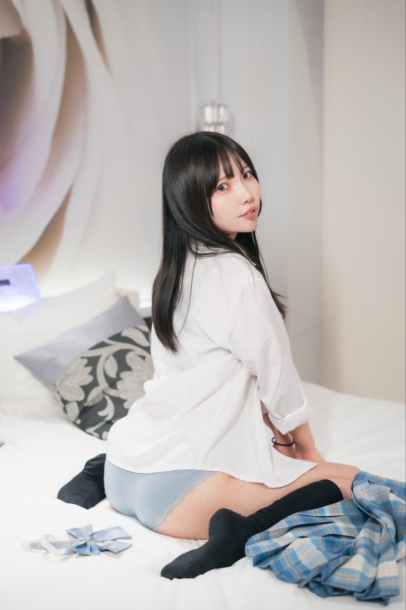 ayasub____'s tweet photo. 🩵

@____aya17____ https://t.co/Jz4yjv5kLu