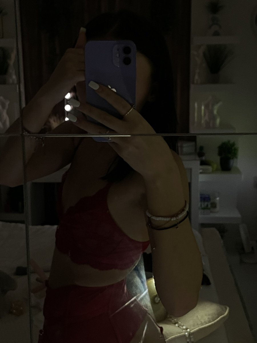 LeshaValOF's tweet photo. Red 🍒🐙🌶️

35% off all day 🫦

RT and like 🤍 x

#onlyfans #content #body #red #slut #findomdrains https://t.co/V3jIm37uDq