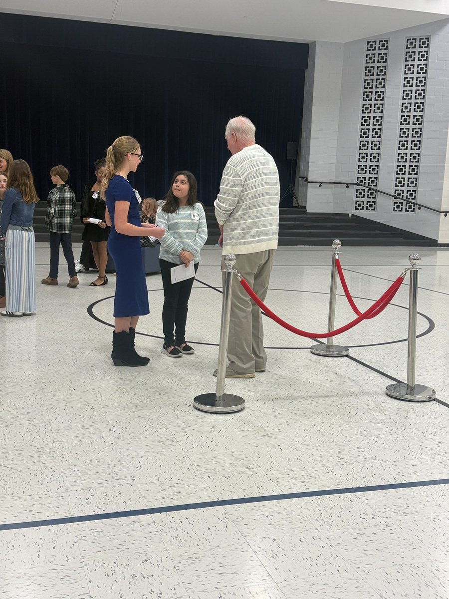 Mrs. Quinones’ Class tweet media