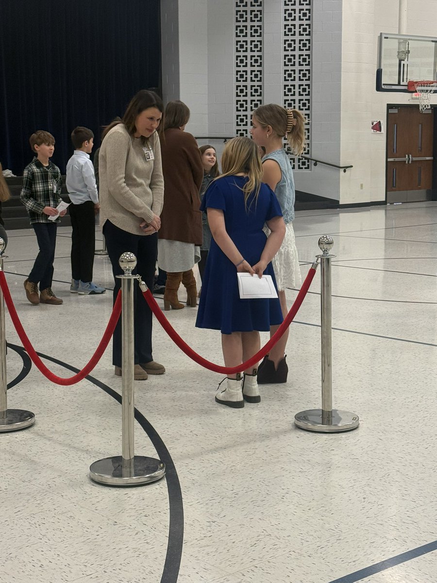 Mrs. Quinones’ Class tweet media