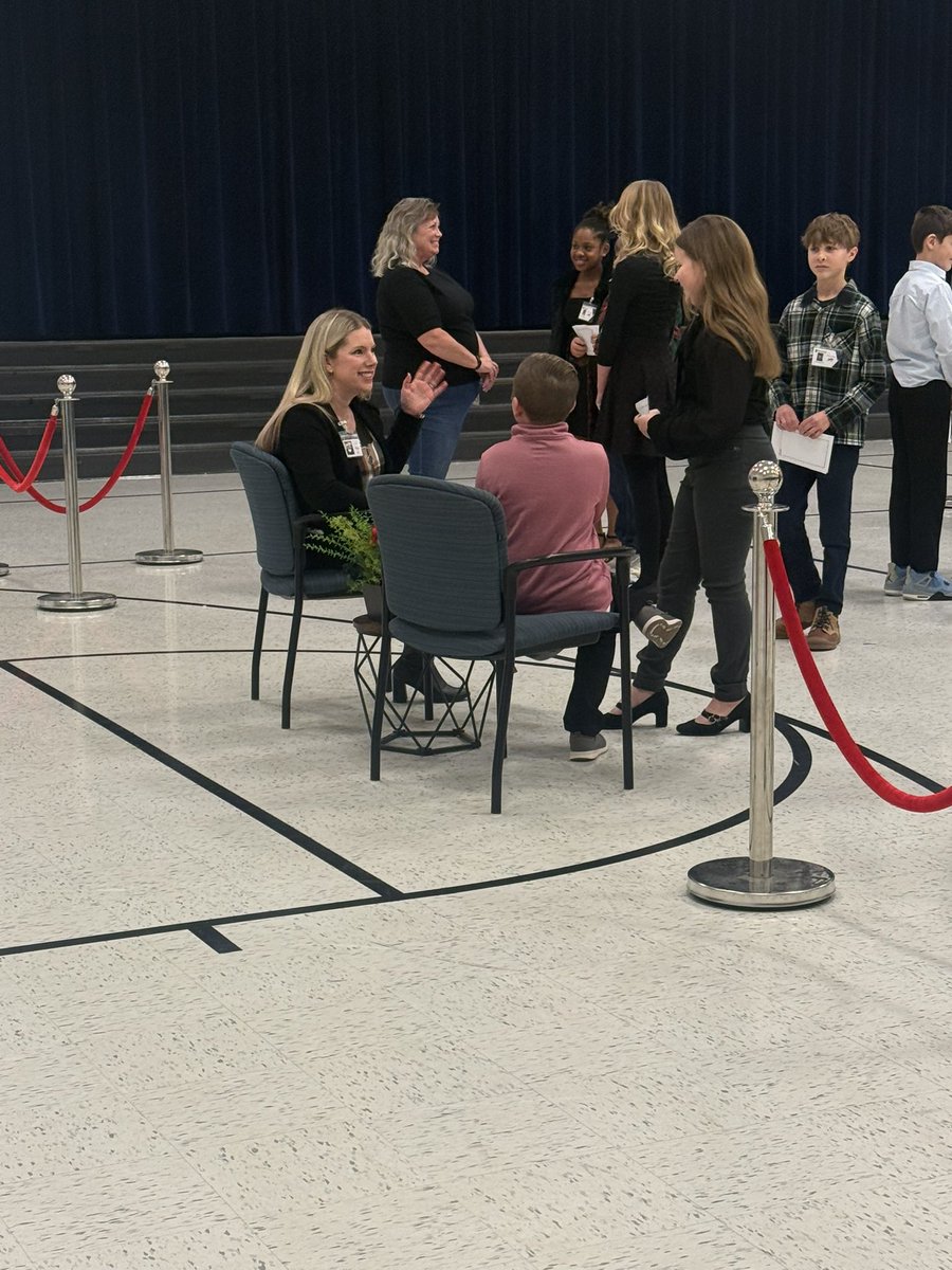 Mrs. Quinones’ Class tweet media