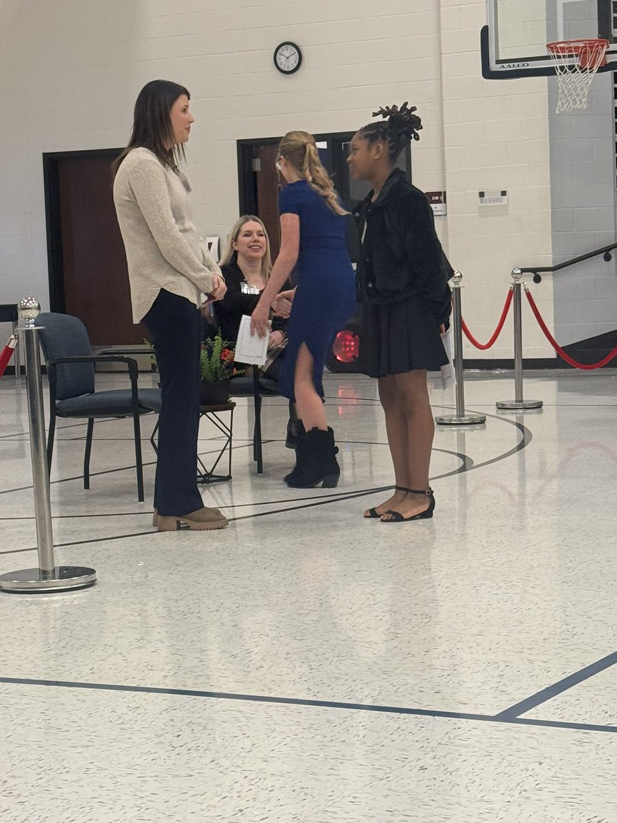 Mrs. Quinones’ Class tweet media