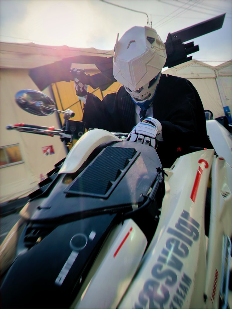 nitrogen14_01's tweet photo. ──‐好奇心‐──

《   私にこの様な物は不要だが…これは、面白いかもしれんな。 》

#くろ撮
#しょーとばれる東京個展
#ByakuRecord
📸▶( @Ibara_Vm7eSO )
武器(借り物):大牙重工さん https://t.co/rniYPbPt7D