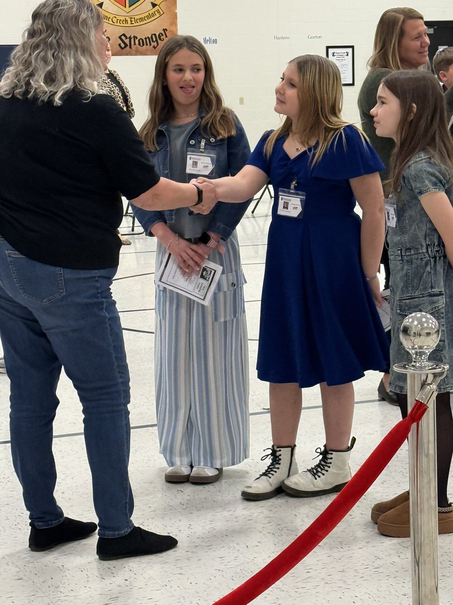 Mrs. Quinones’ Class tweet media