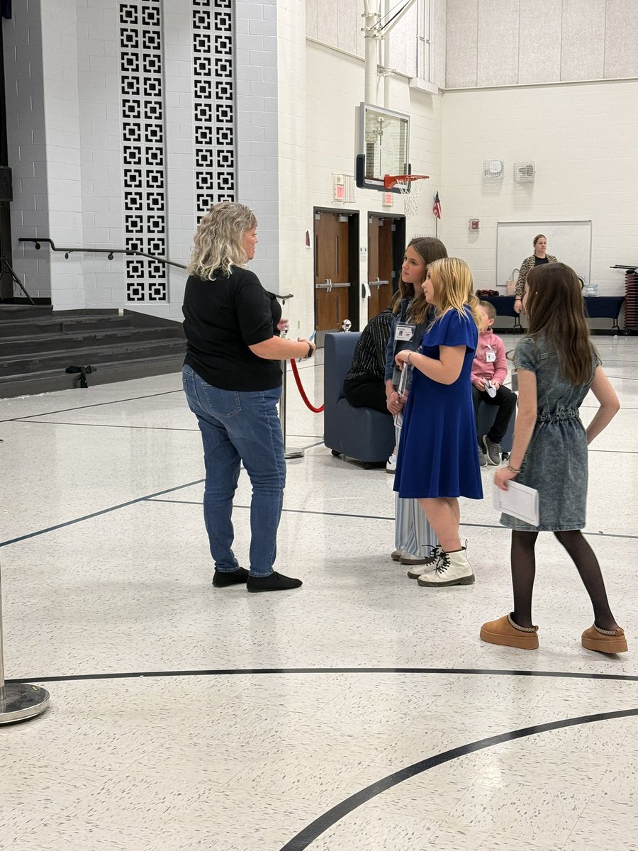 Mrs. Quinones’ Class tweet media