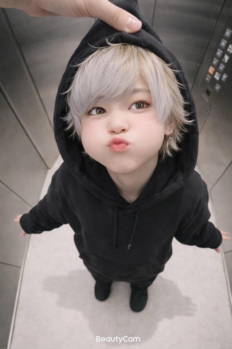 あっそっぼっ！

#VANQUISH #DIAMOMDGROUP #ホスト #梅田