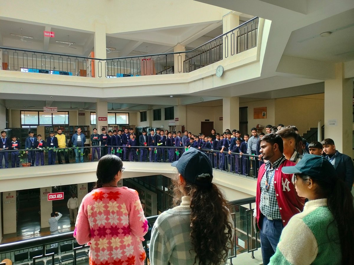 NSSsmvdu's tweet photo. Our NSS volunteers hosted students from 
Govt. High School Nagrota and Govt. Higher Secondary School, Pallanwala, 
giving them a guided tour of our campus.
From the library to labs and mechanical workshops, students were introduced.
Building awareness, inspiring aspirations.💡🧑‍🏫 https://t.co/Bc8VeyzR9I