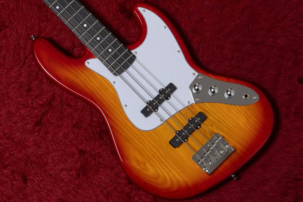 woofy basses / ONE series Cavalier 4