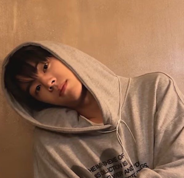 아카이브 tweet media