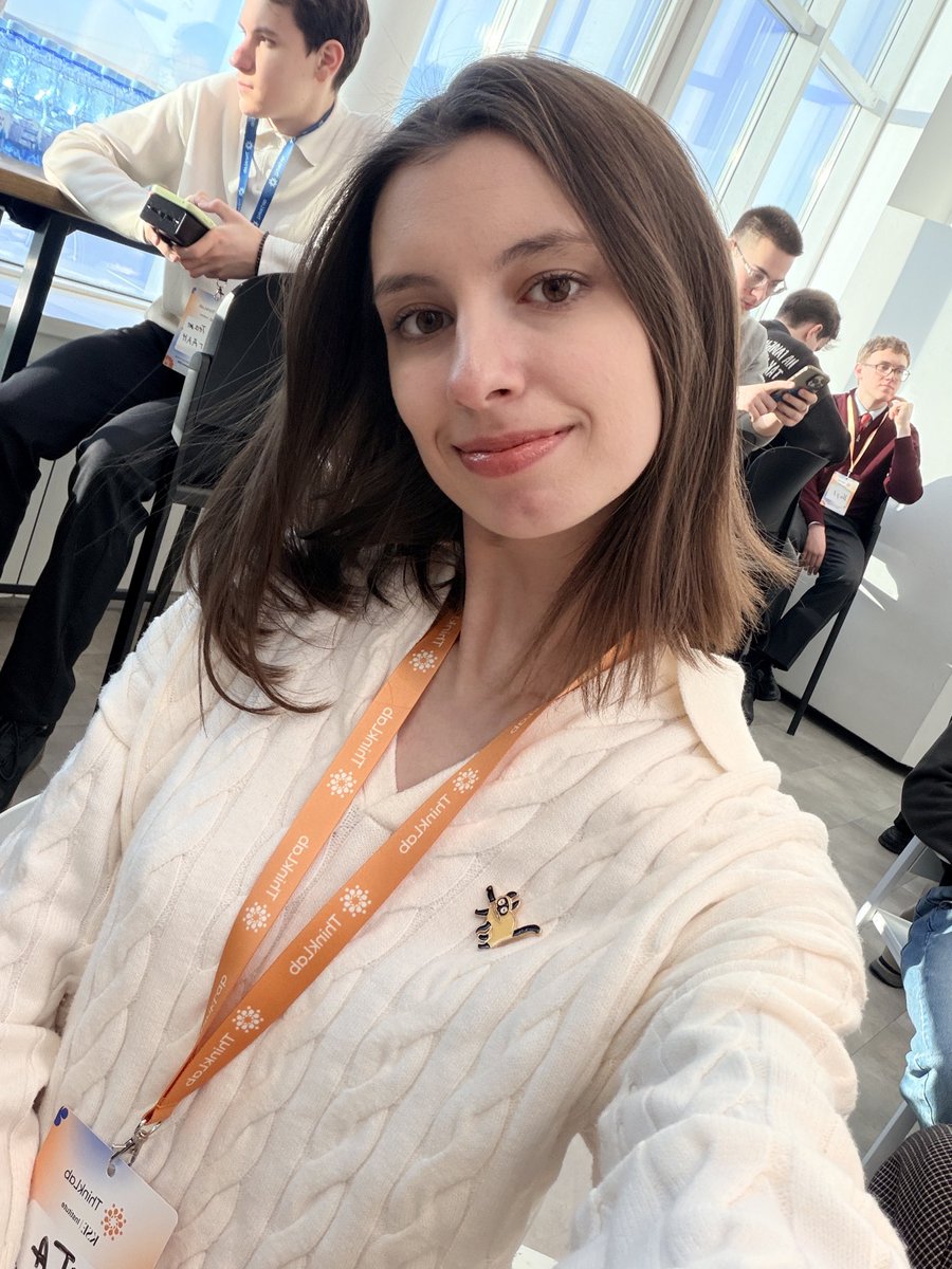 burbelkar's tweet photo. Ваша сімерка ненадовго повернулась до реальності завдяки ThinkLab від Київської школи економіки, тому приносить звідти вам пораду — приймайте рішення та просто пробуйте ✨

Незабаром буде анонс стріма по Stardew Valley, тому буду рада розповісти вам про цей крутий досвід https://t.co/agXlnLKE6r