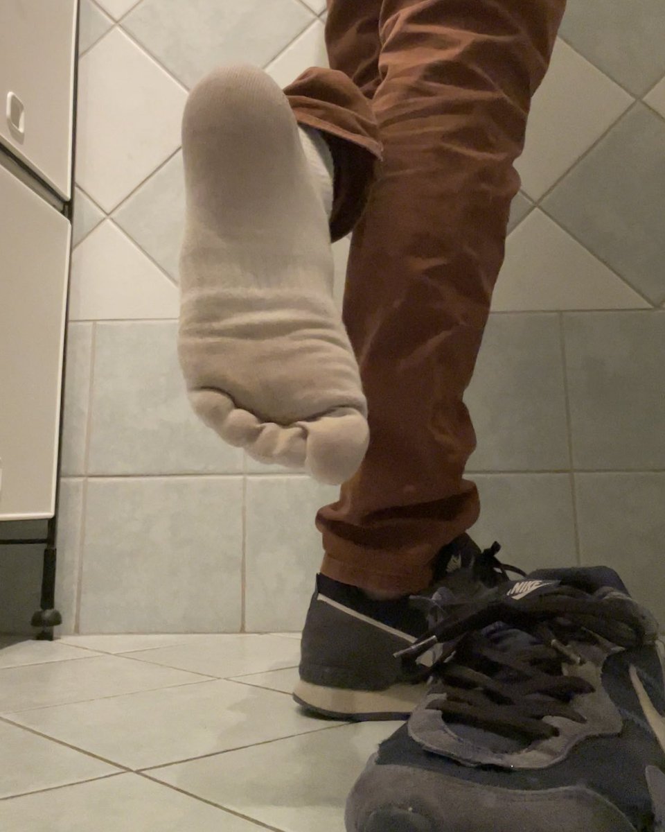 Mr.XLfragrant tweet media