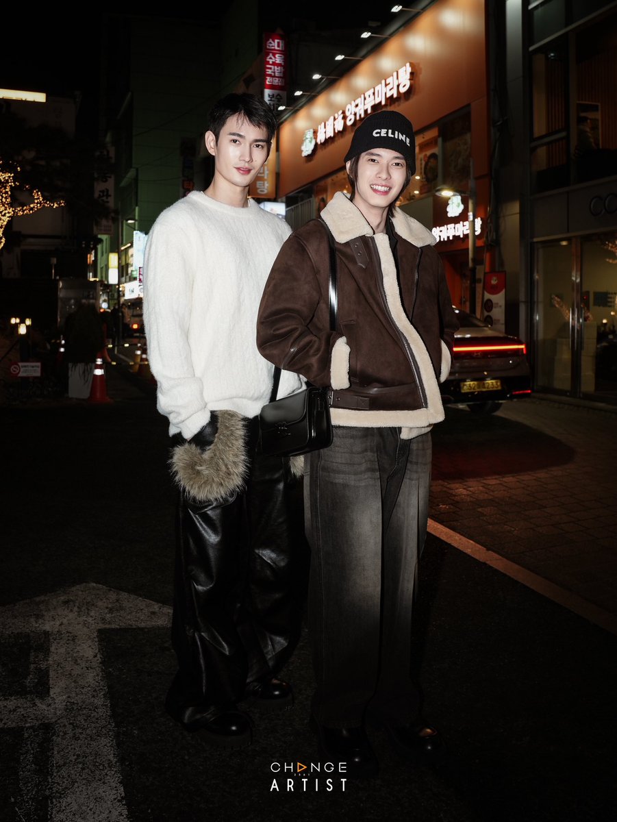 CHANGE ARTIST tweet media