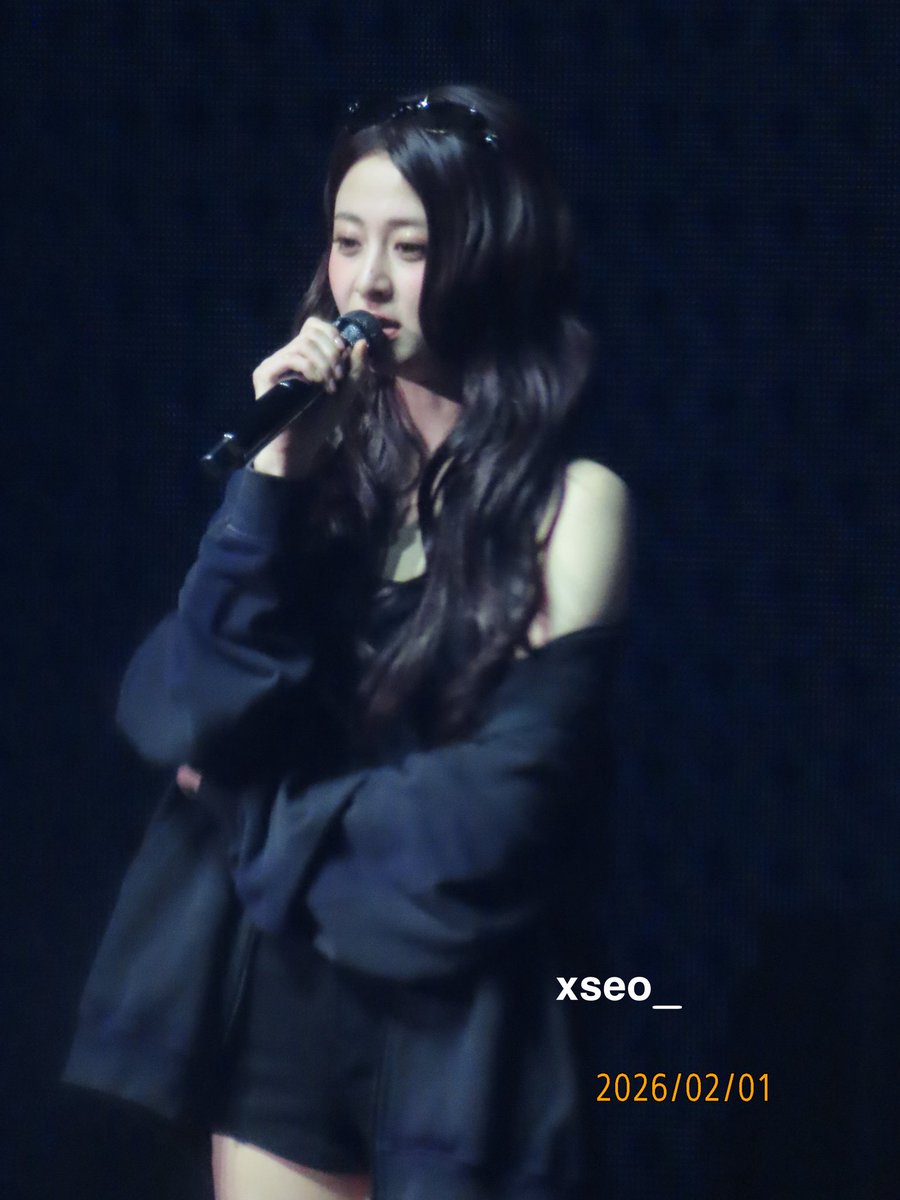 260201 🤲🏻💝

#르세라핌 #LE_SSERAFIM #허윤진 #HUHYUNJIN